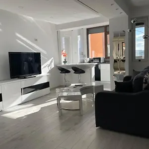 Luxury Two Militari M3 Apartament
